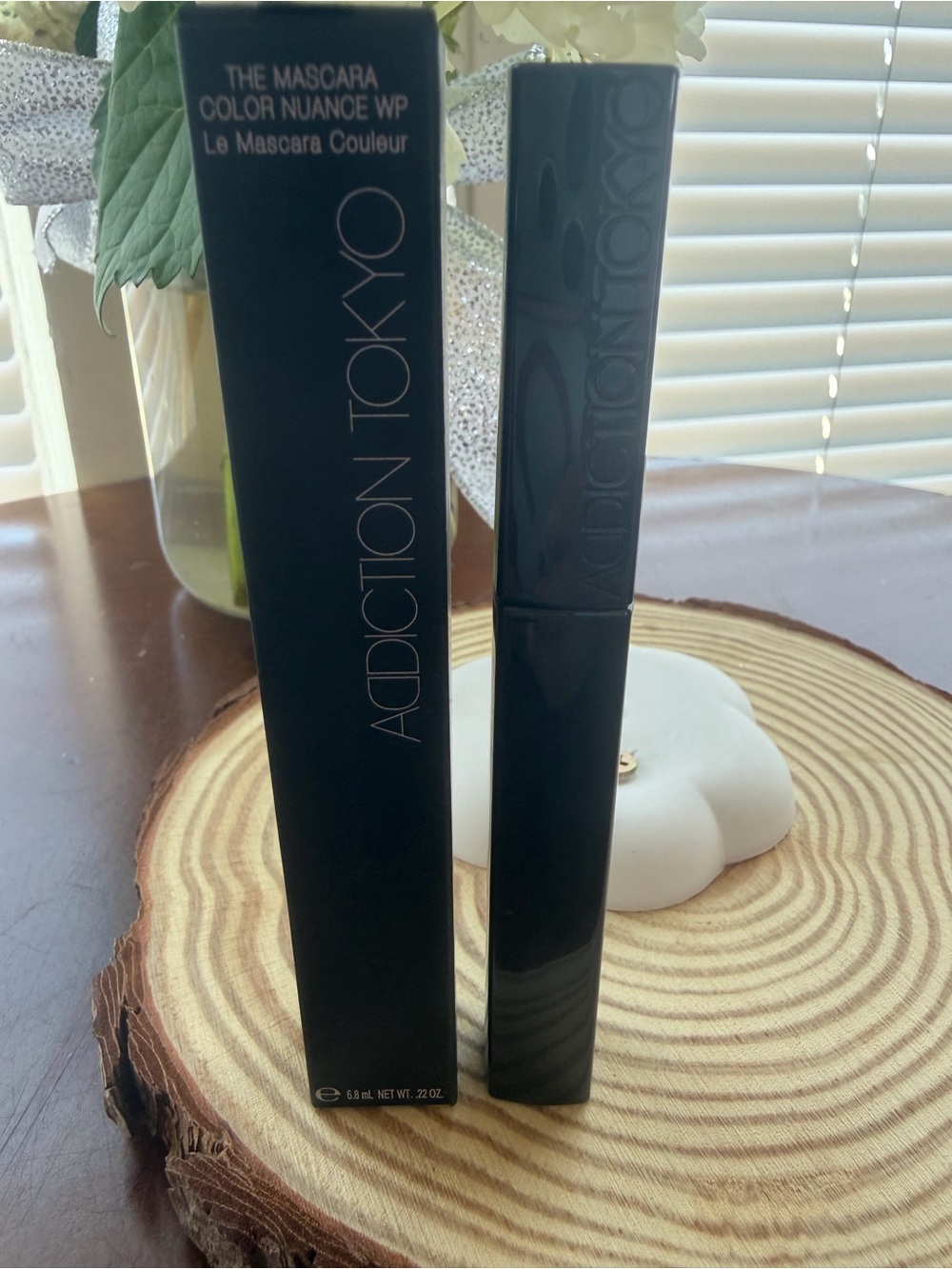 Addiction Tokyo Black Glossy Mascara Tube